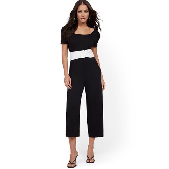 New York & Company Cotton Jumpsuit (Red) - Picture 4 of 6